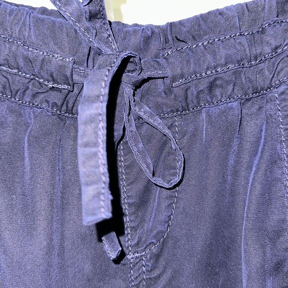 A PEA IN THE POD S Navy Crop Cuffed Lightweight Lyocell Cargo Pants - Picture 8 of 13